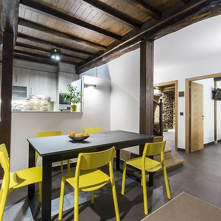Albergue O Candil Мелиде Экстерьер фото